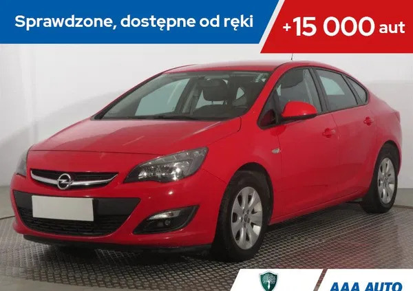 małopolskie Opel Astra cena 36000 przebieg: 158018, rok produkcji 2014 z Głuszyca